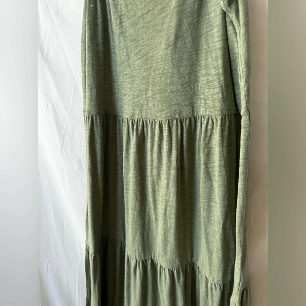 NWT GAP ForeverSoft Tiered Dress Size XS - Picture 2 of 7
